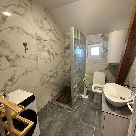 Apartment Iva Lux2 *